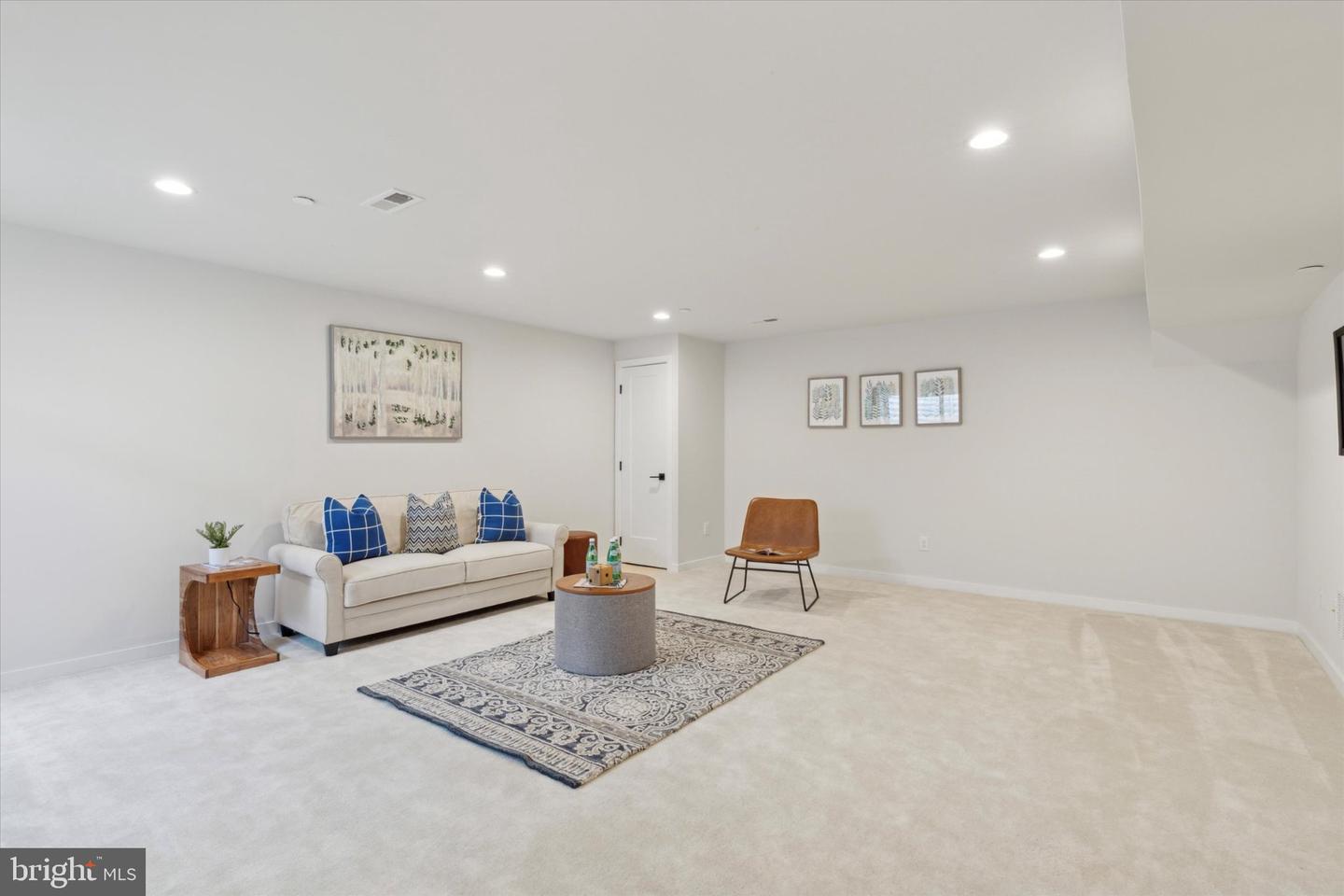 141 Junction Rd Property Photo 37