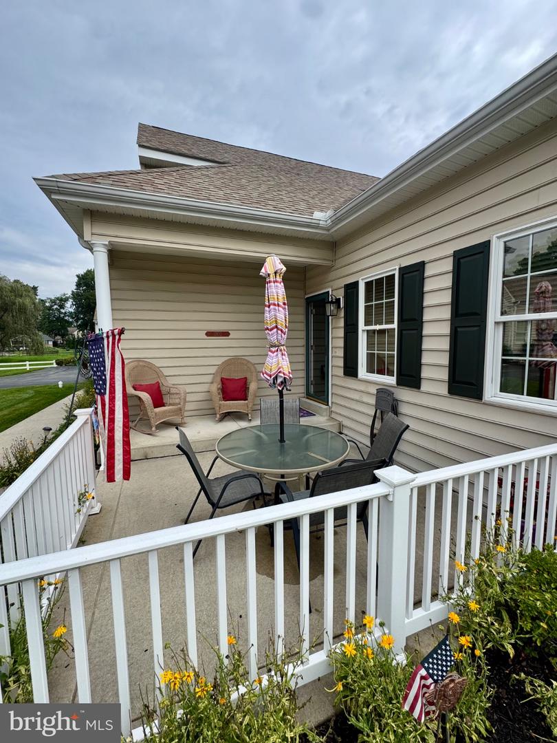 2102 Half Mile Post N Property Photo 9