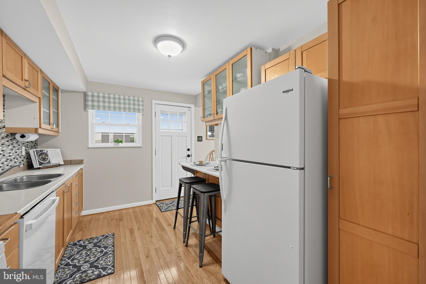 620 School Ln Property Photo 14