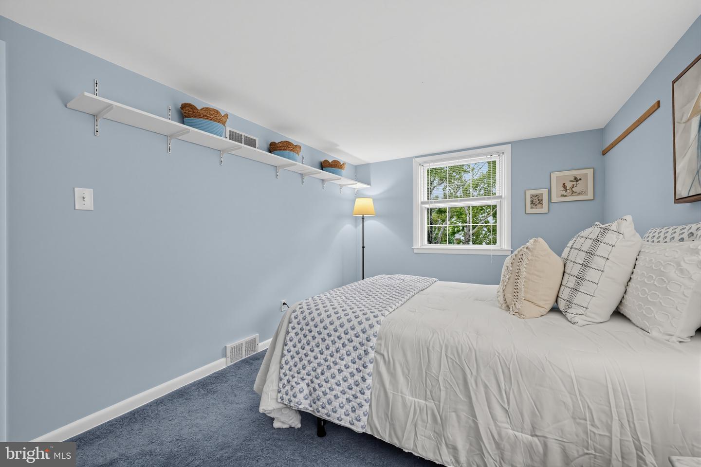 620 School Ln Property Photo 23