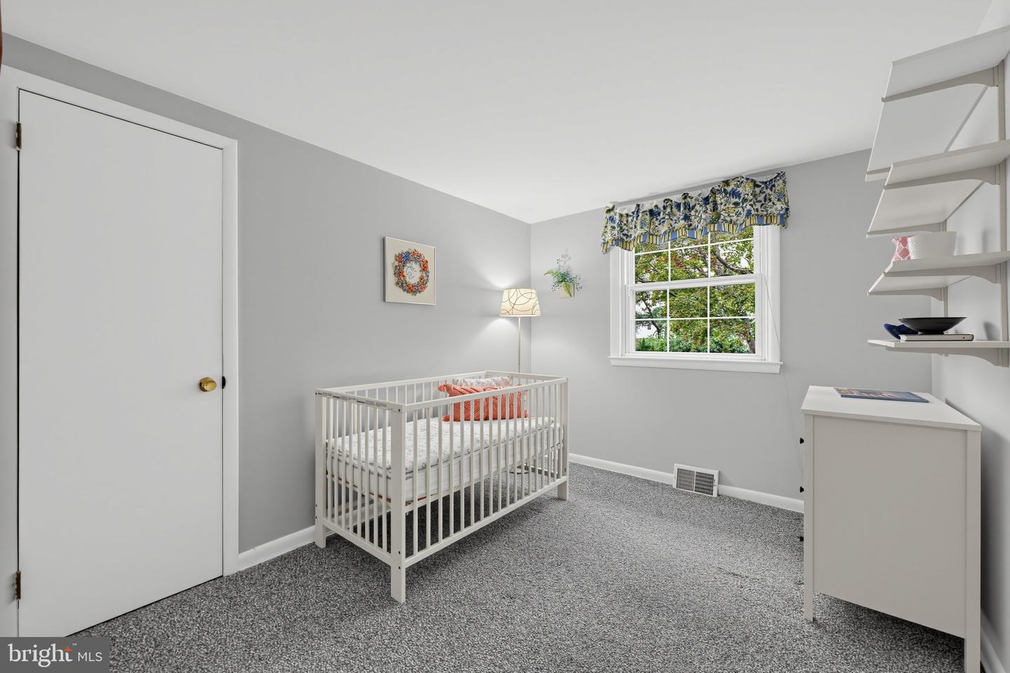 620 School Ln Property Photo 25