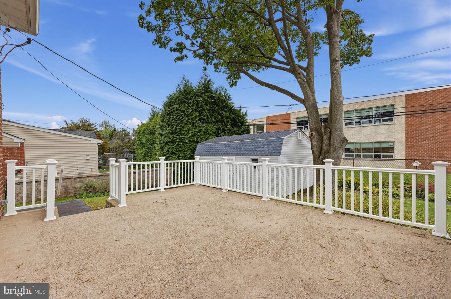 620 School Ln Property Photo 30
