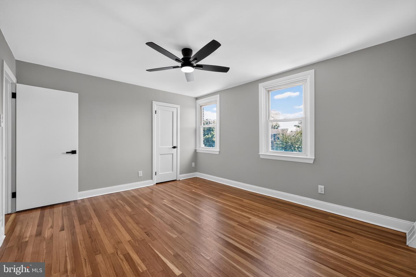 3839 Plumstead Ave Property Photo 6