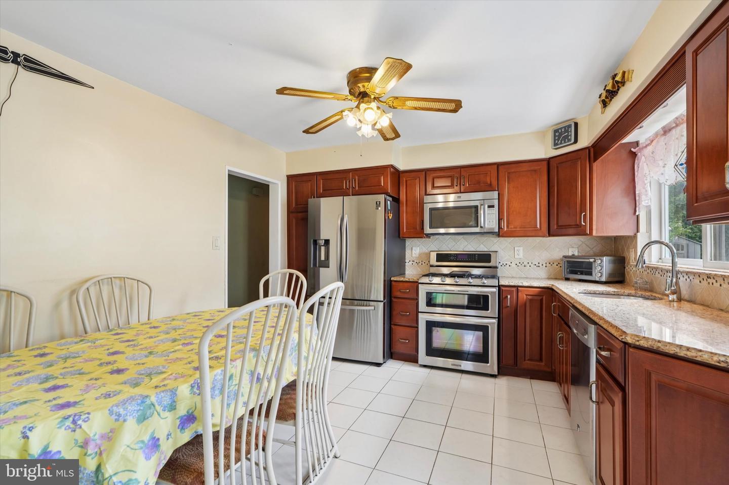 257 Hemlock Ln Property Photo 13