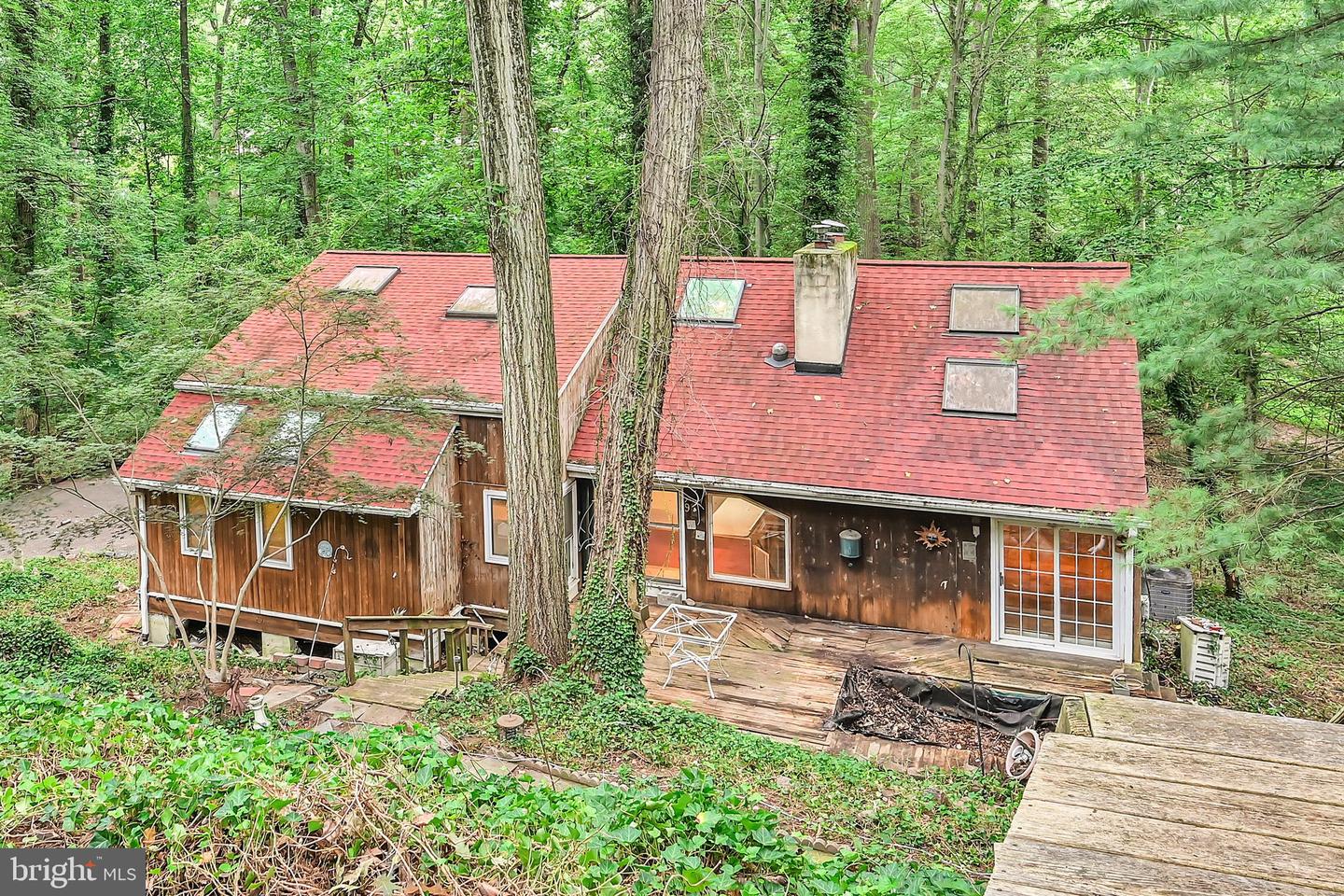 9 Wooded Ln Property Photo 6
