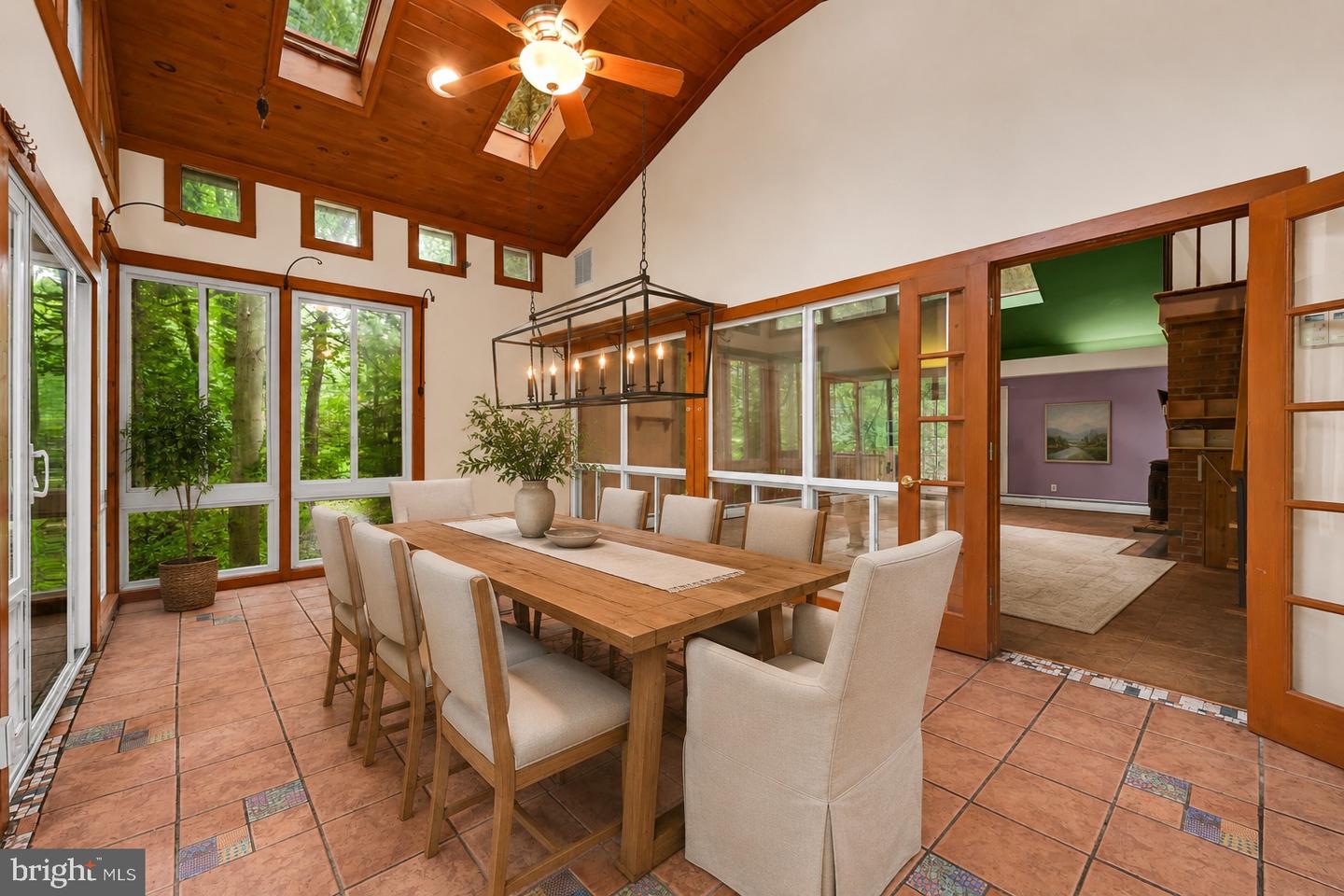 9 Wooded Ln Property Photo 17