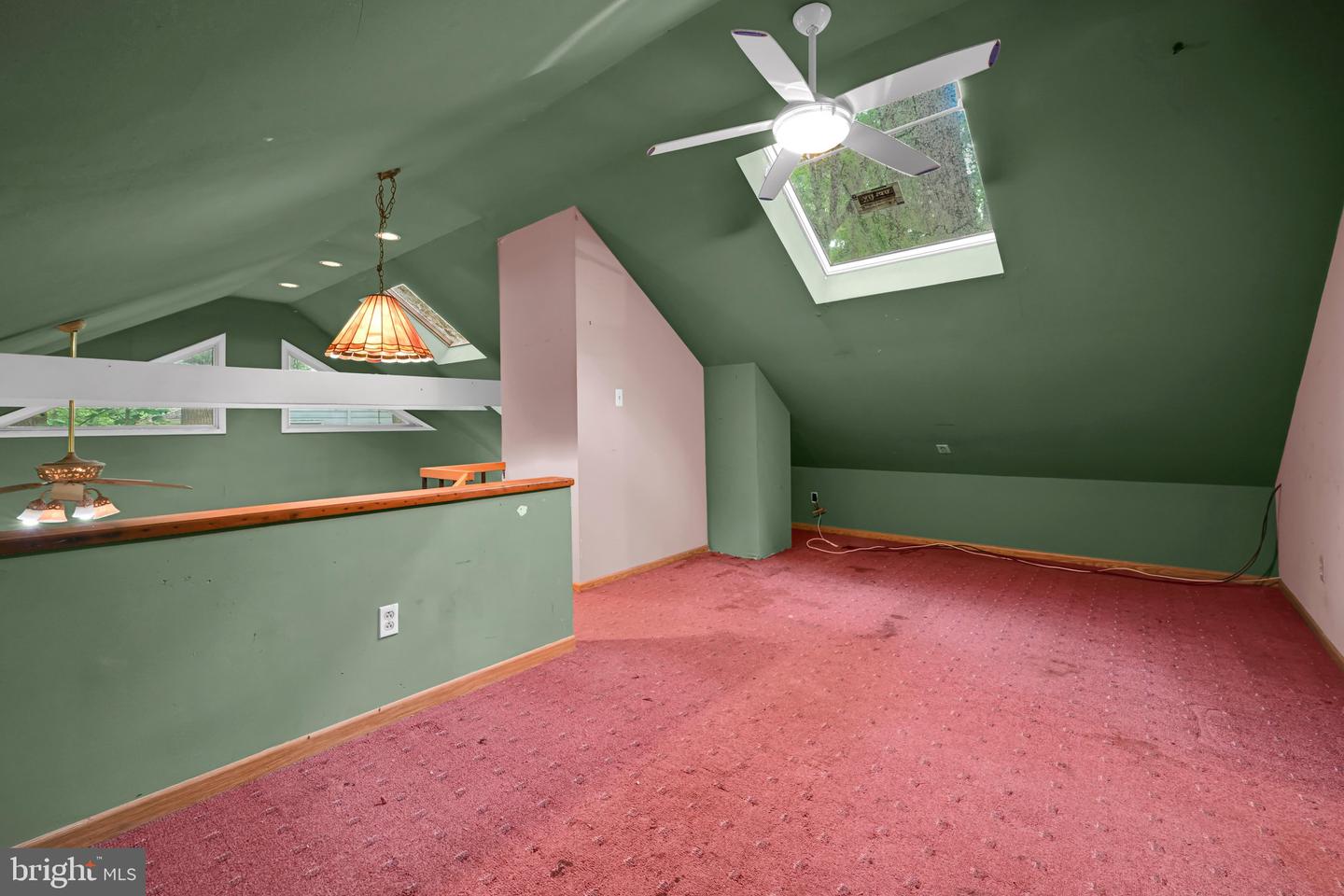 9 Wooded Ln Property Photo 35