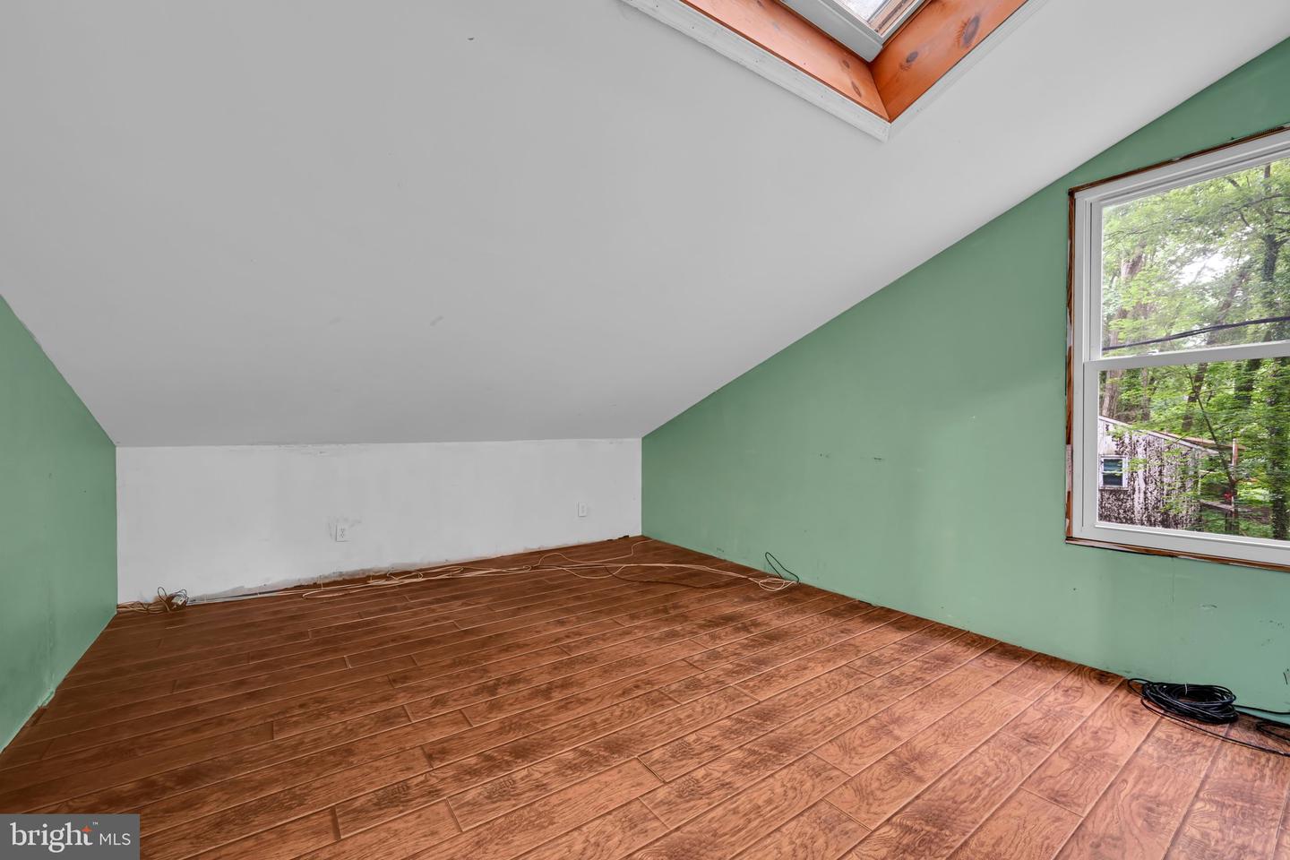 9 Wooded Ln Property Photo 36