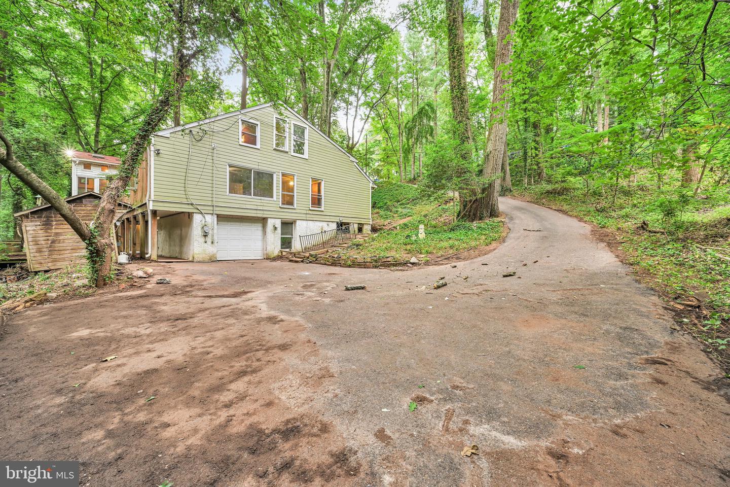 9 Wooded Ln Property Photo 46