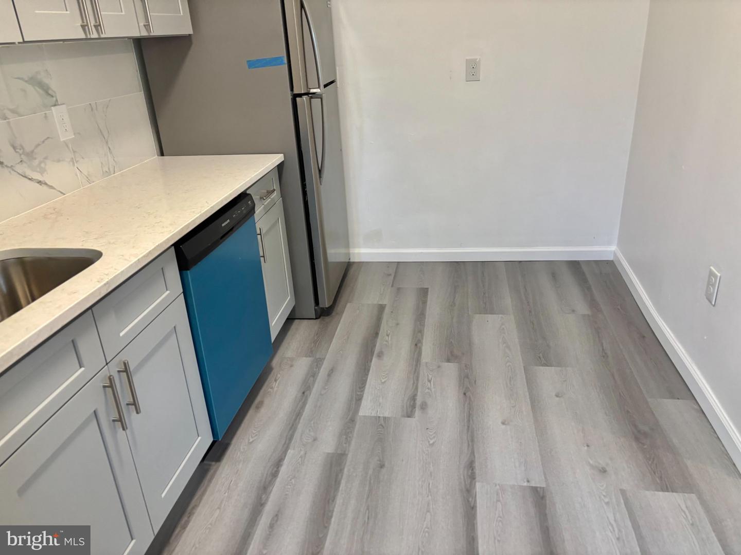 17 Walnut St Property Photo 10