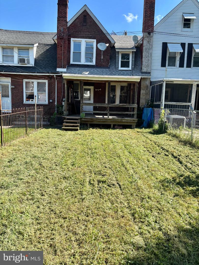 17 Walnut St Property Photo 32
