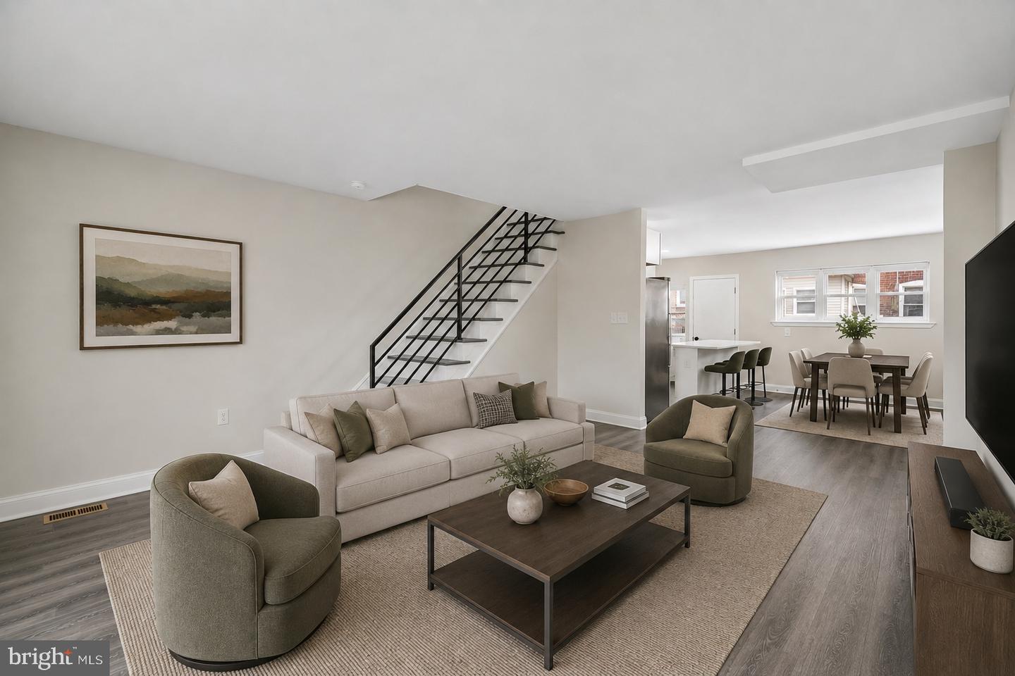 127 WHITELY TER