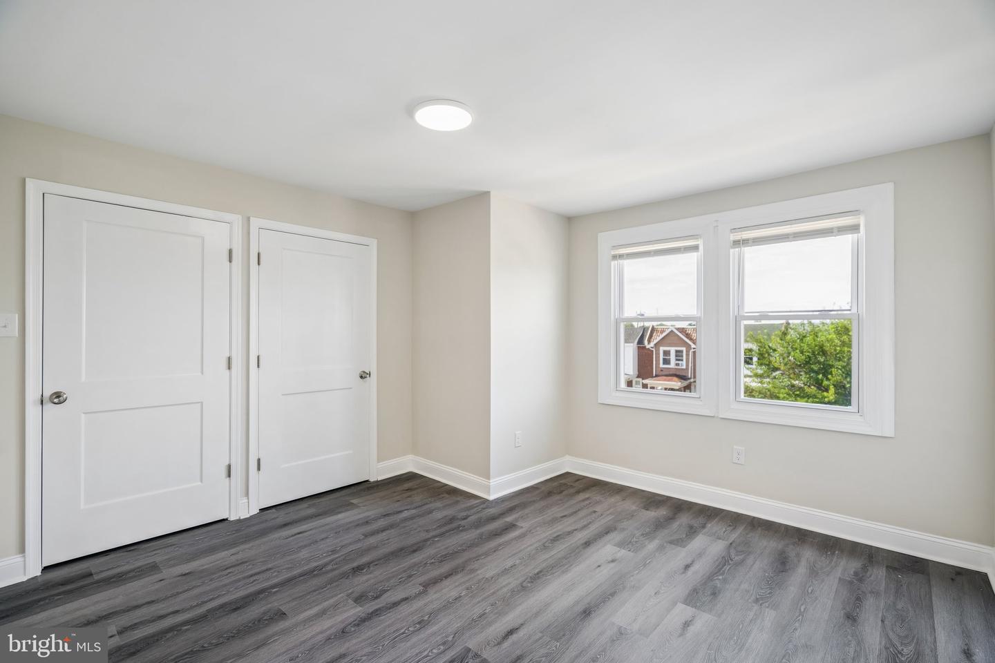 127 Whitely Ter Property Photo 12