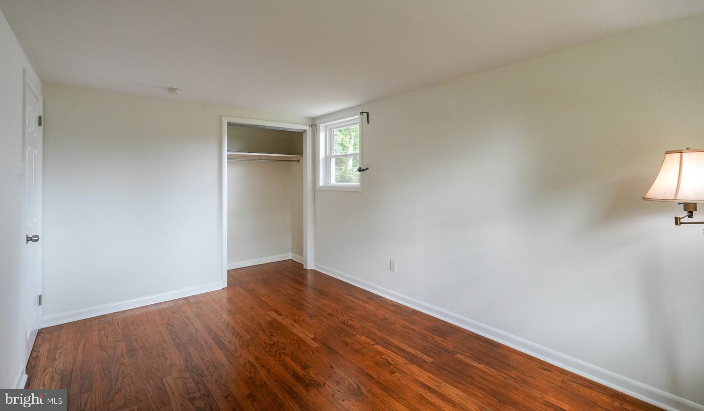 609 School Ln Property Photo 29