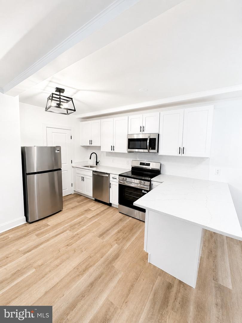 4930 Chester Pike #203 Property Photo 1