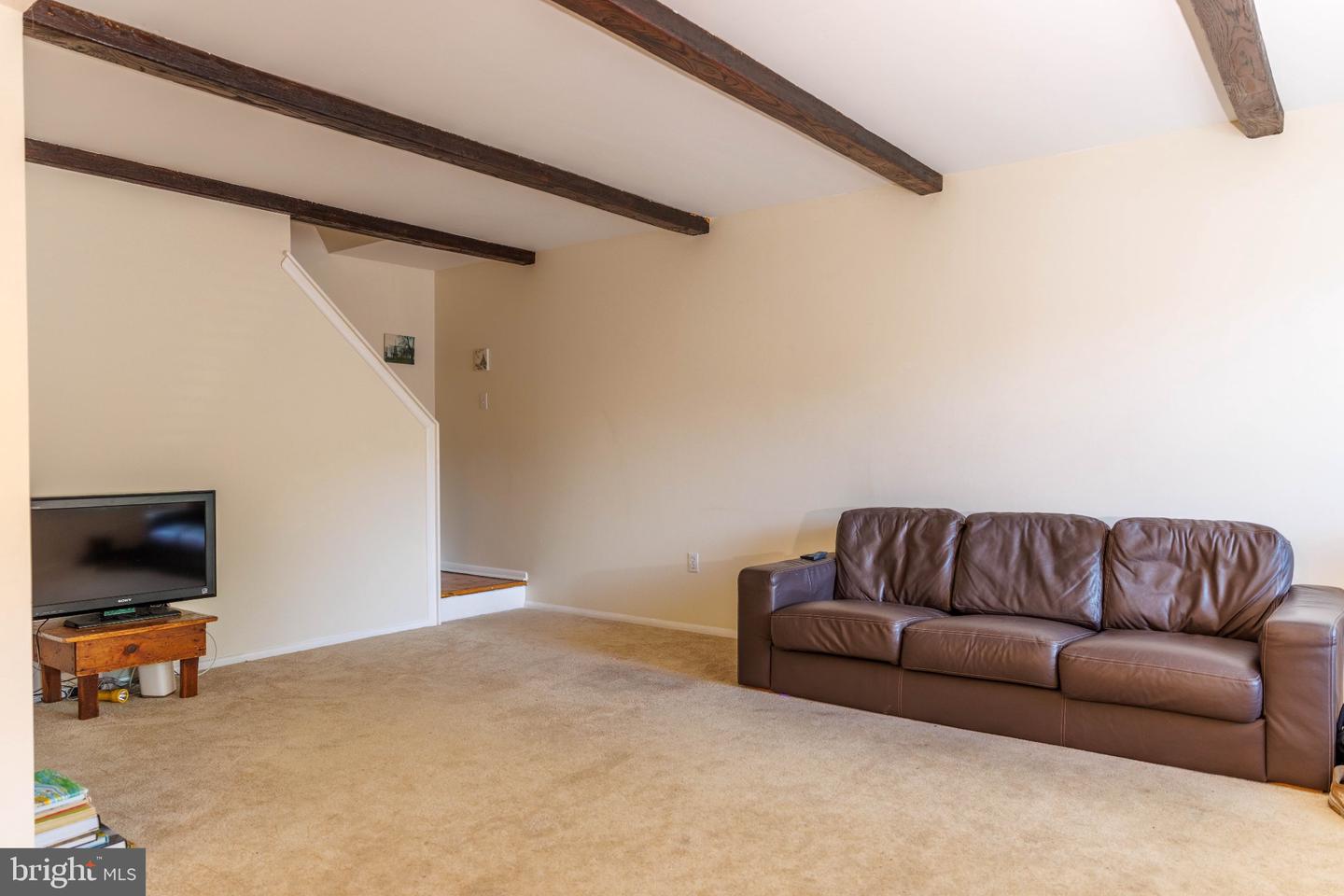 3004 Monterey Ct Property Photo 6