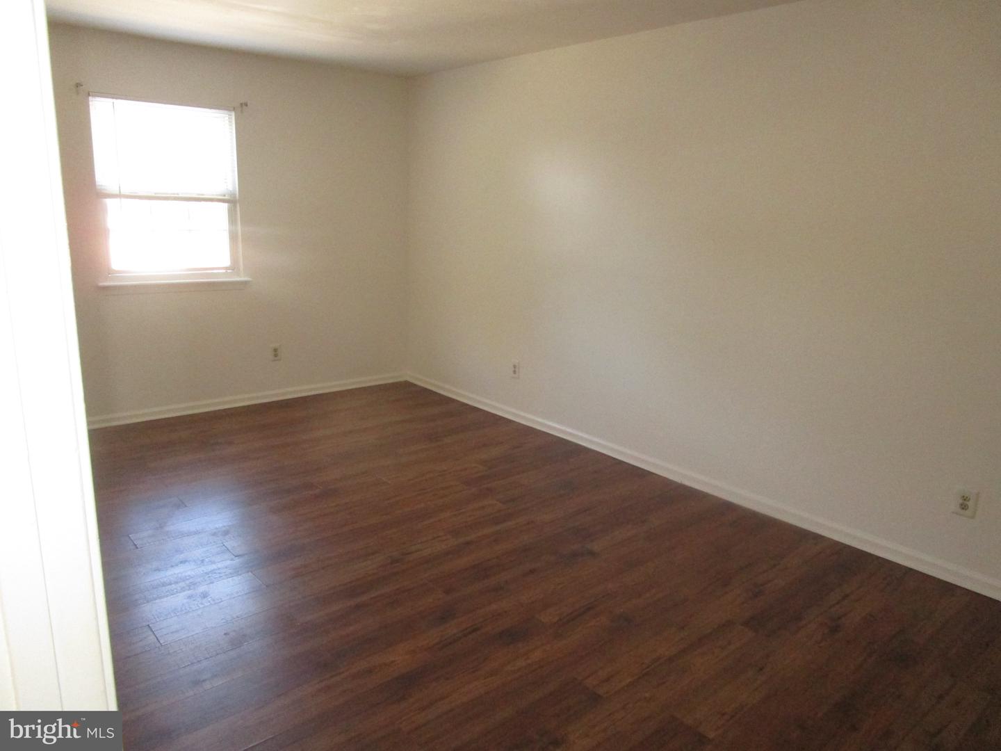44 S S. Lansdowne Ave. Ave #202 Property Photo 5