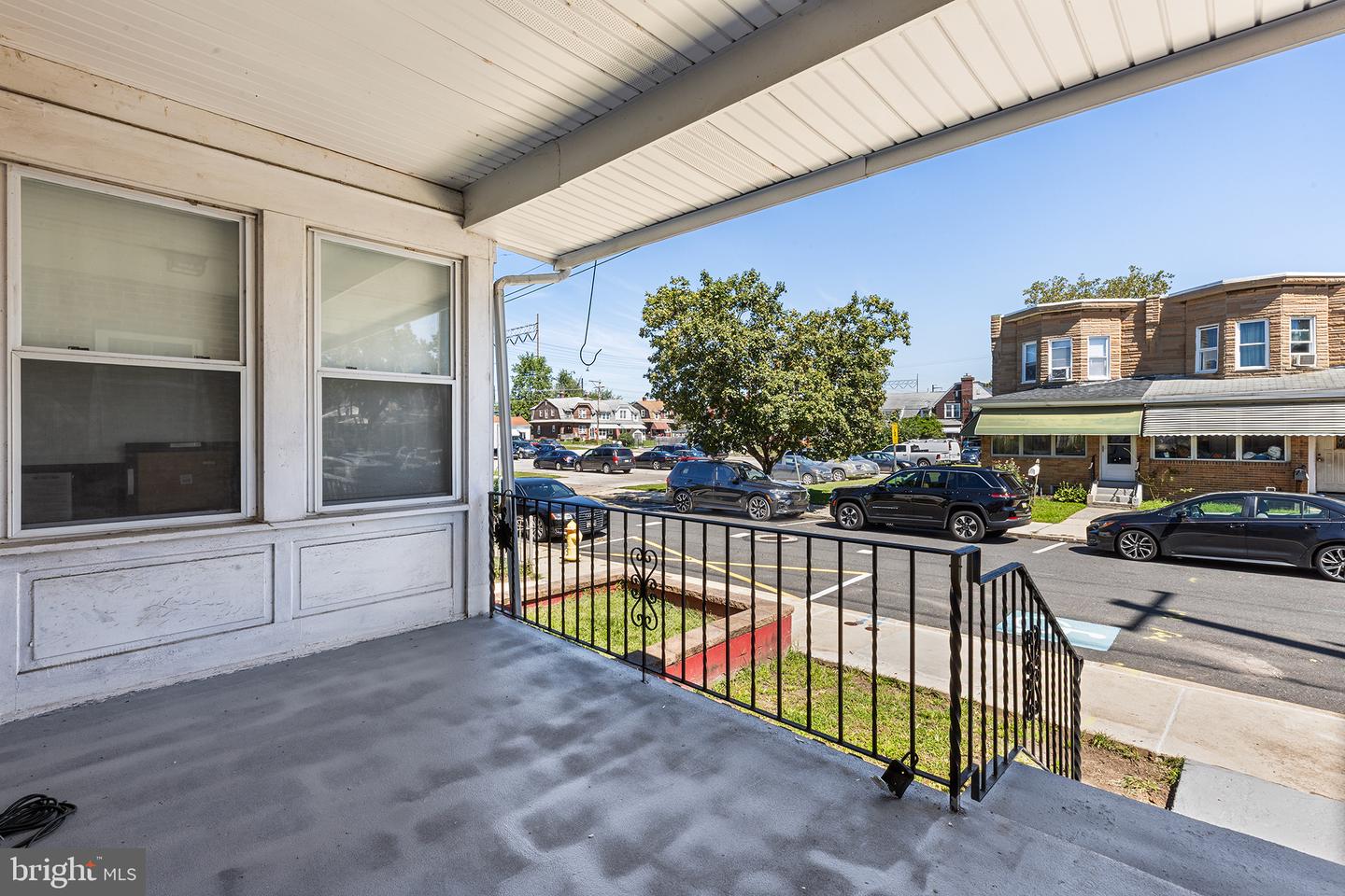 1046 Yates Property Photo 3