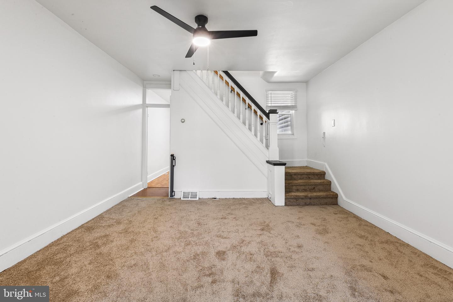 1046 Yates Property Photo 8