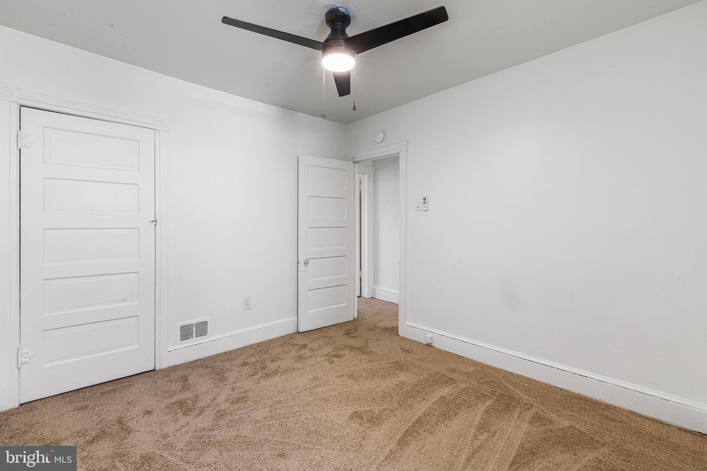 1046 Yates Property Photo 18