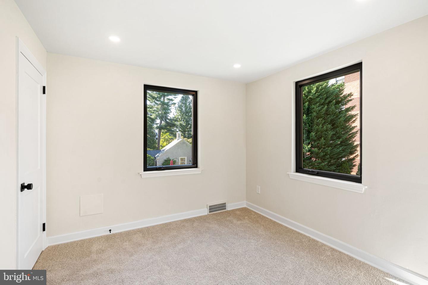 603 Harvard Ave Property Photo 27
