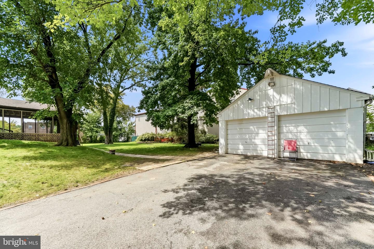 4 N Garfield Ave Property Photo 6
