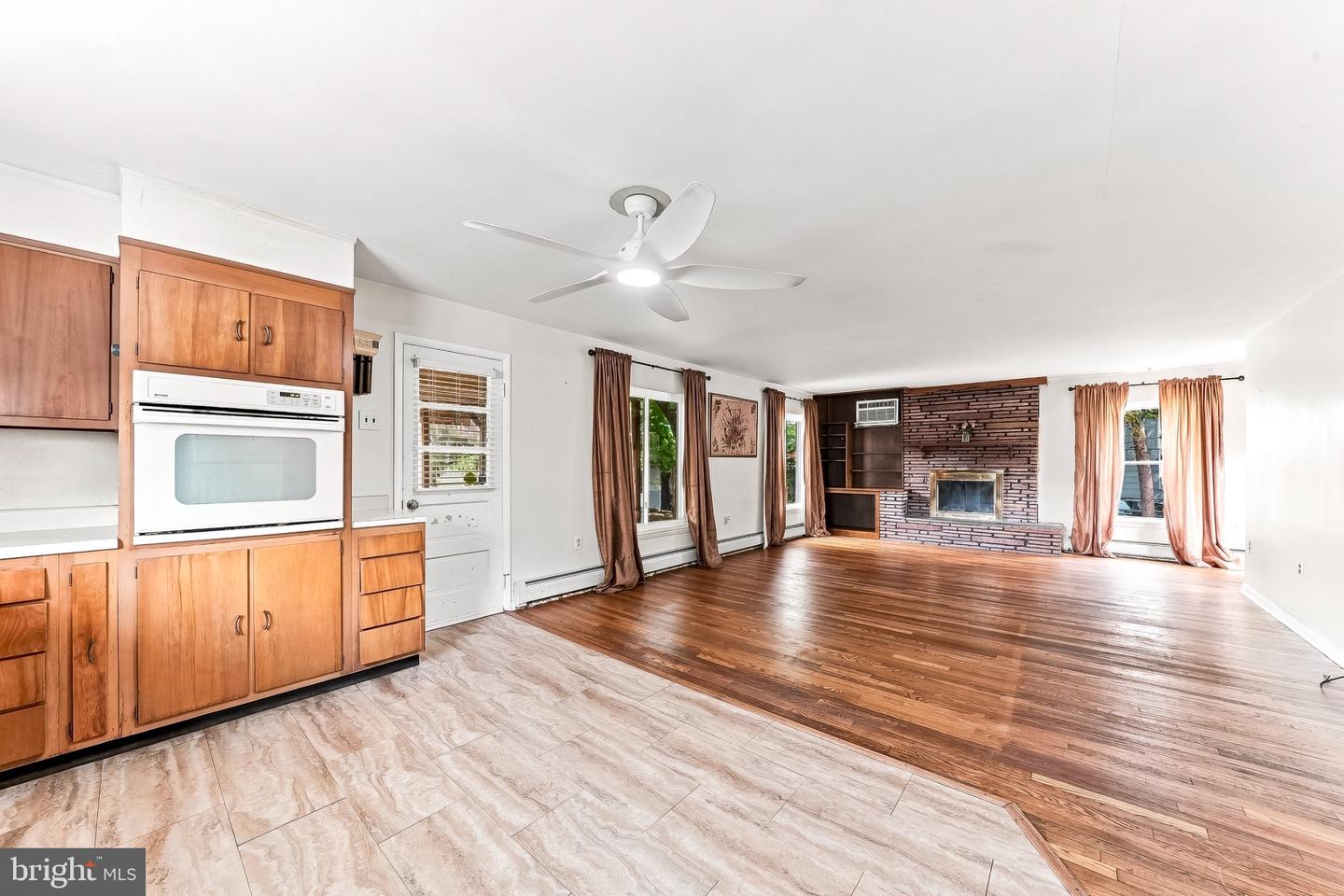4 N Garfield Ave Property Photo 14