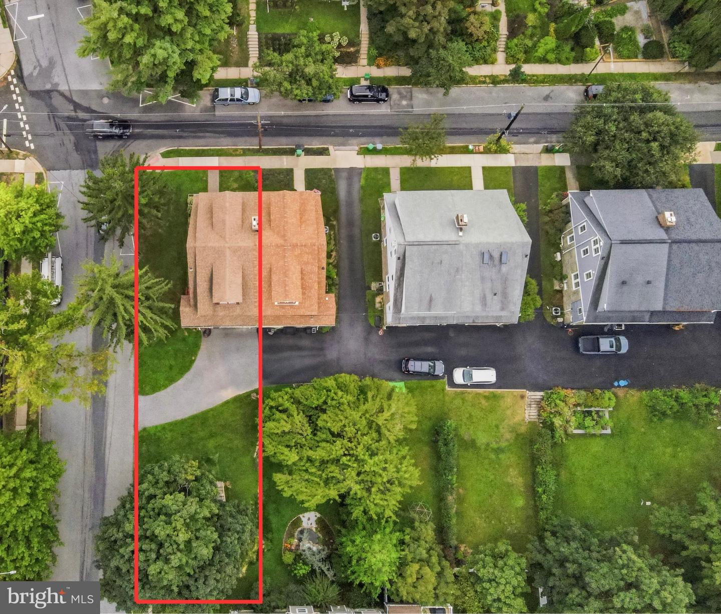 518 N Jackson St Property Photo 5