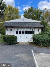 304 N Chester Pike Property Photo 5