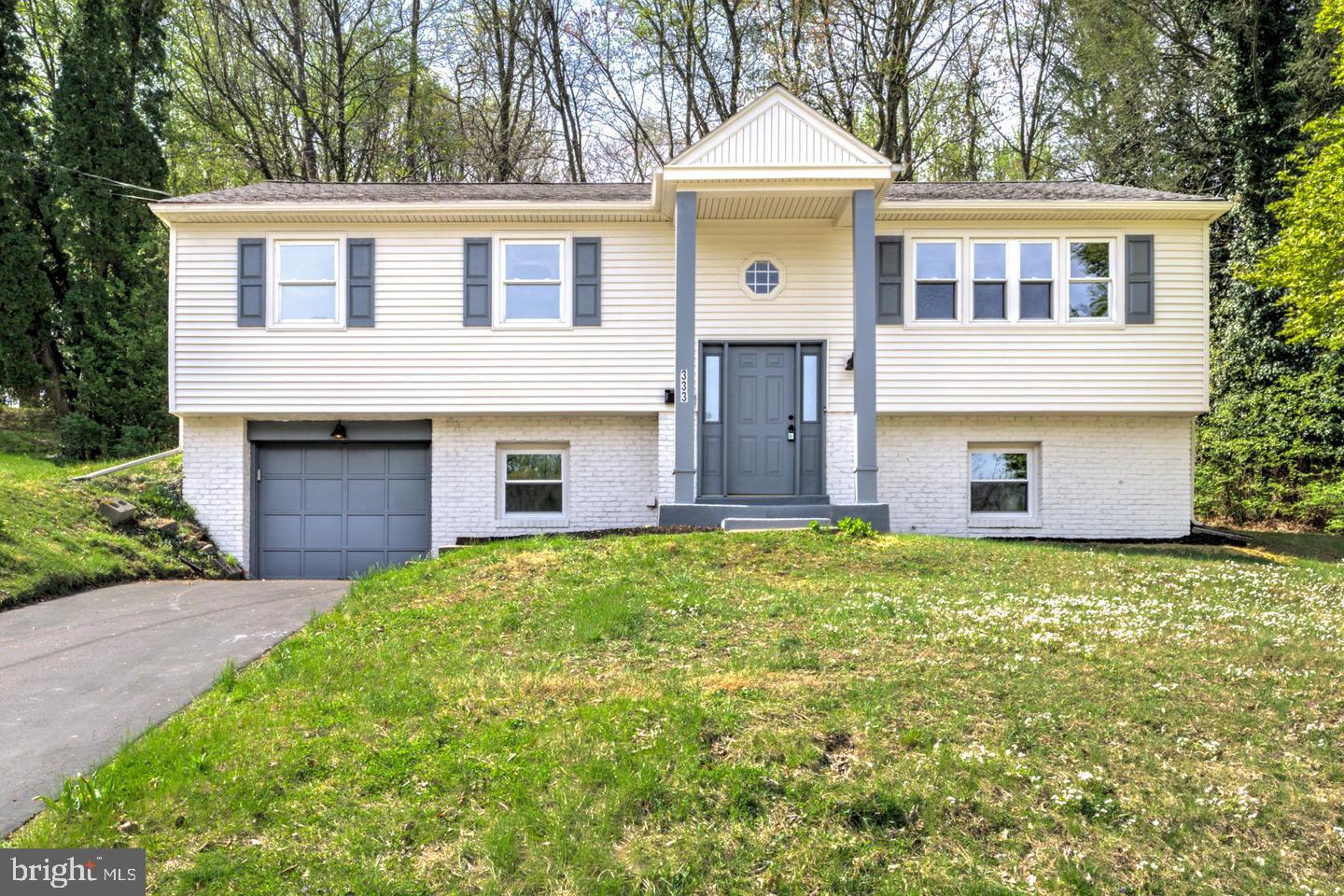 333 Golf Hills Rd Property Photo 1