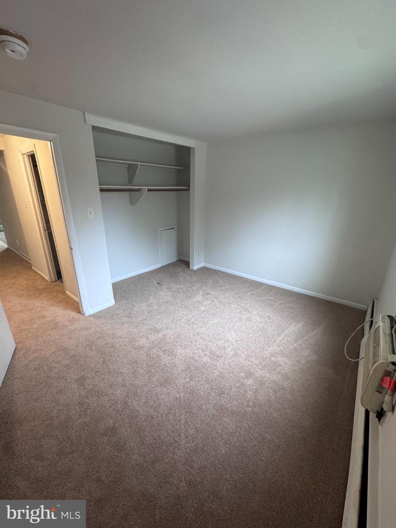 100 E Glenolden Ave #b-11 Property Photo 7
