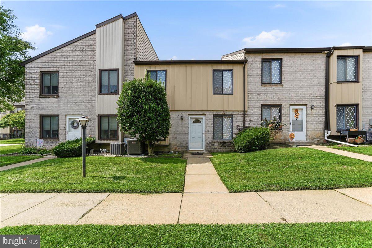 5200 Hilltop Dr #j11 Property Photo 1