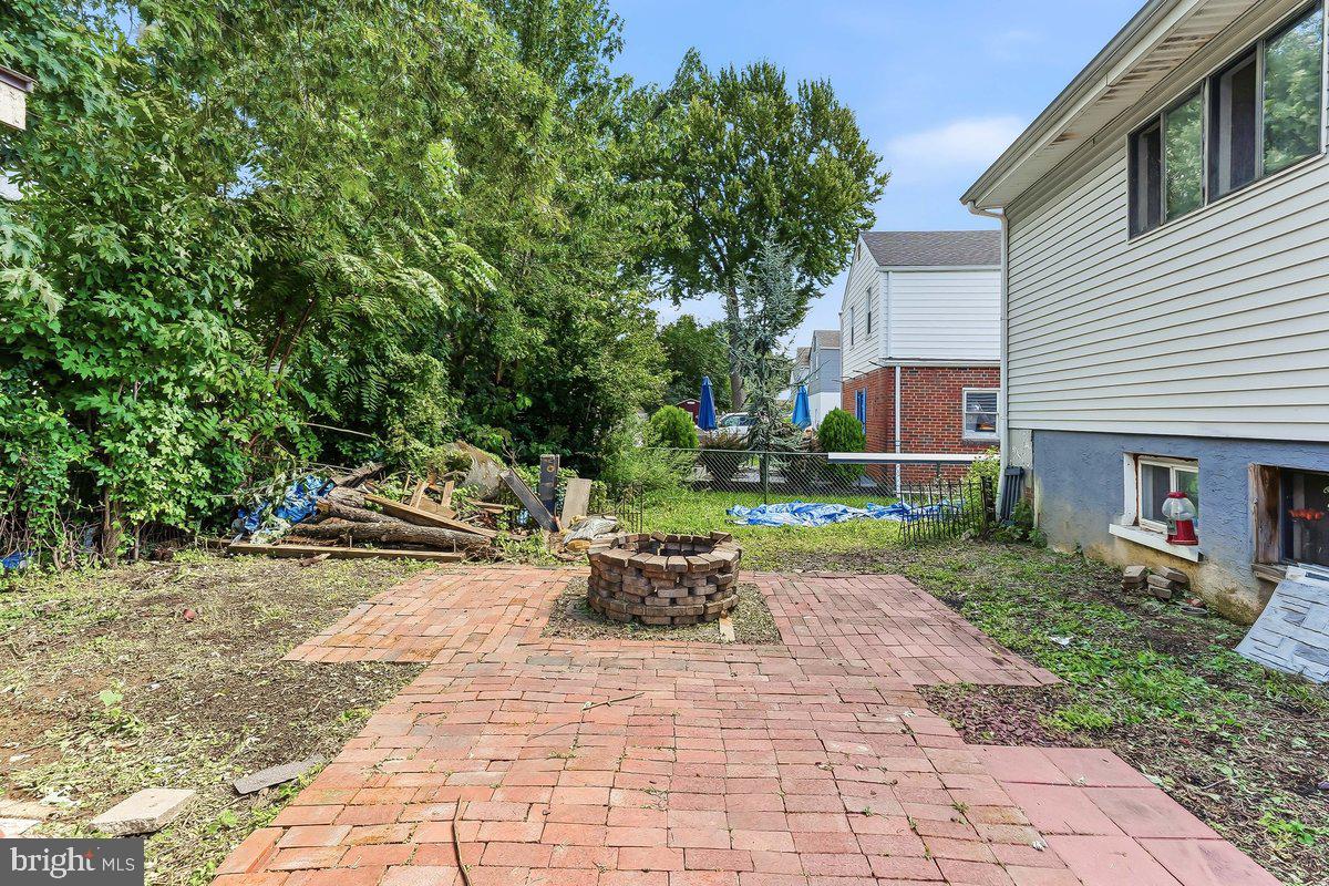 426 Folsom Ave Property Photo 4