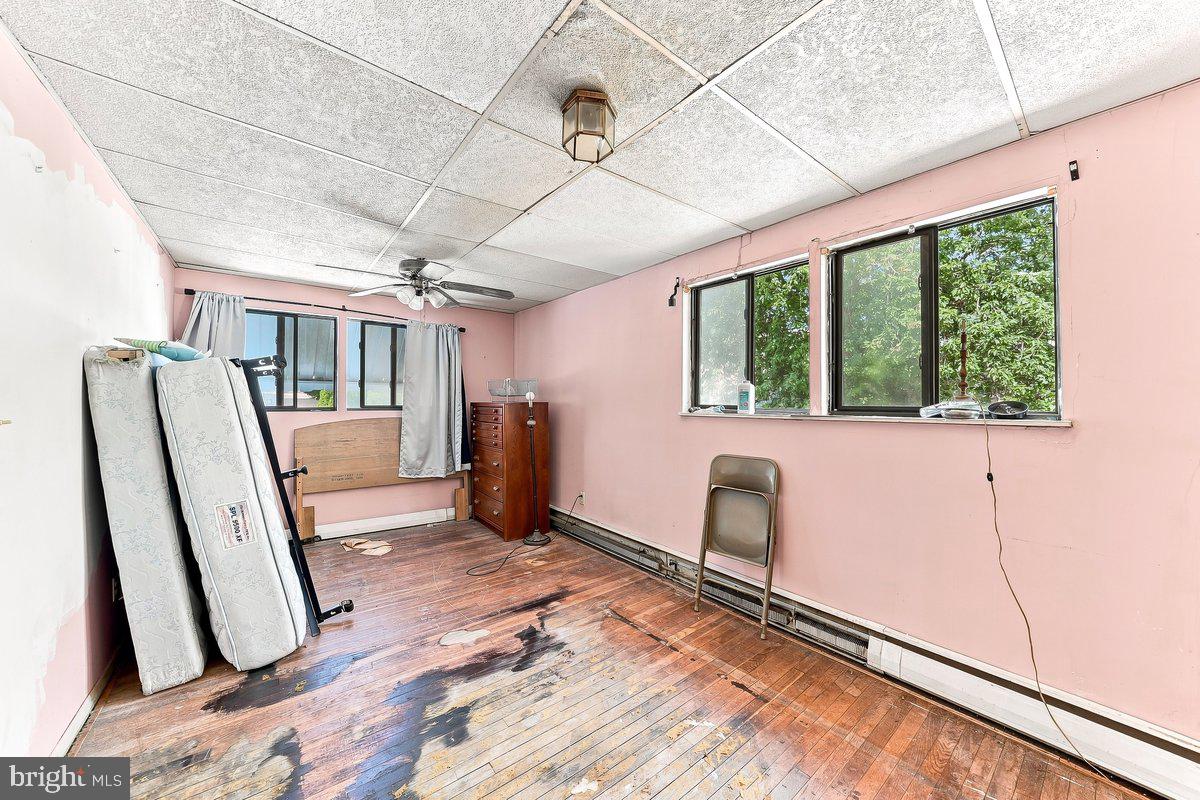 426 Folsom Ave Property Photo 13