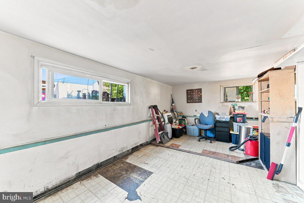 426 Folsom Ave Property Photo 18
