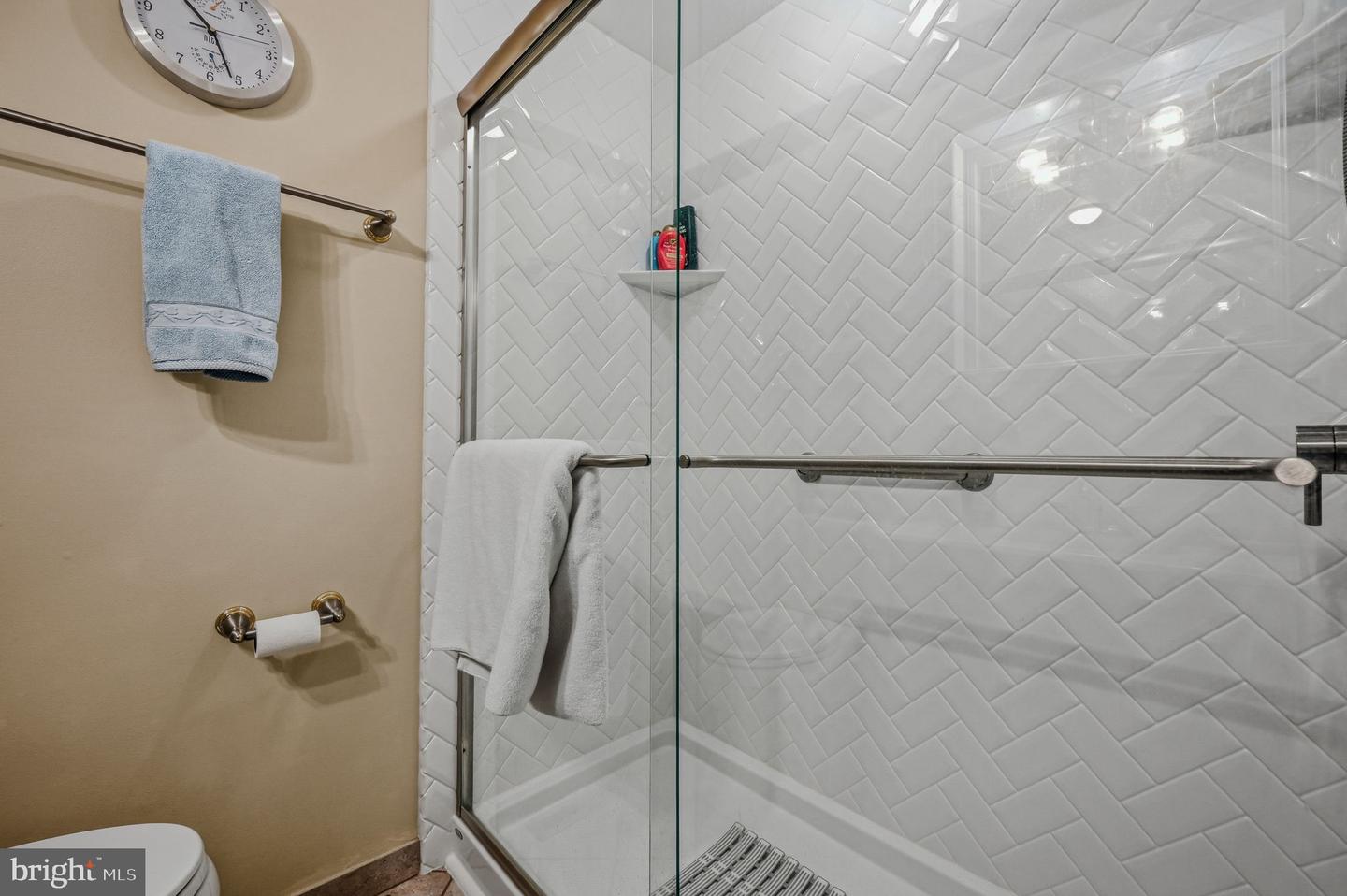 50 Rampart East Property Photo 20