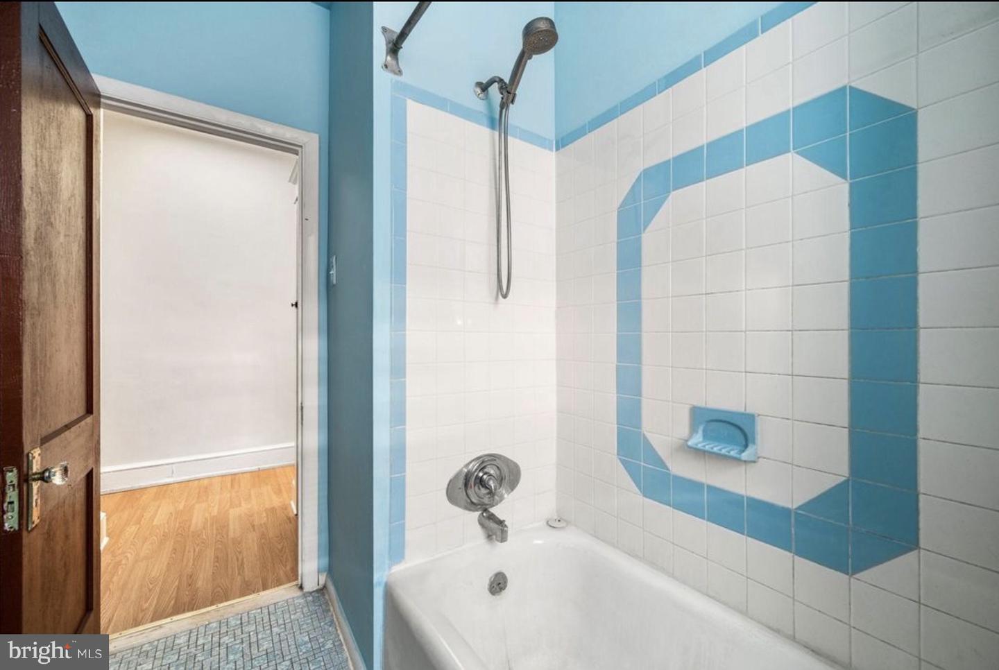 139 E Plumstead Ave #b Property Photo 9