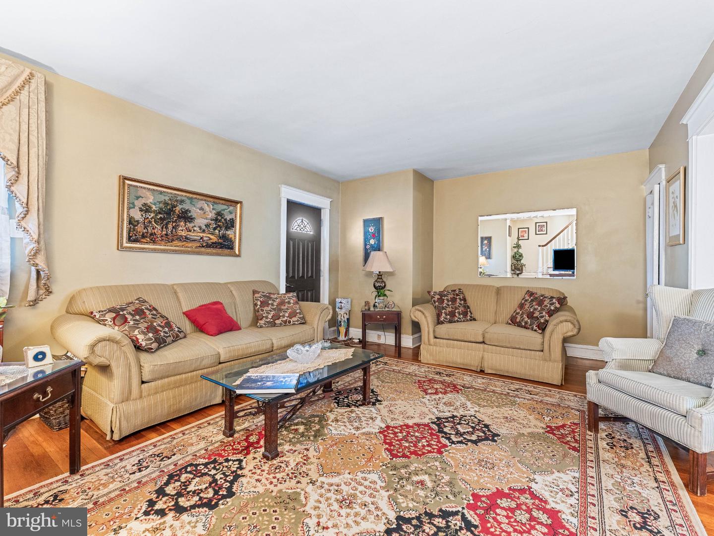 257 Long Ln Property Photo 2