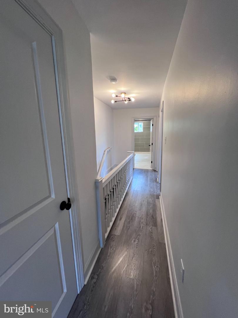 21 W Langhorne Ave Property Photo 21