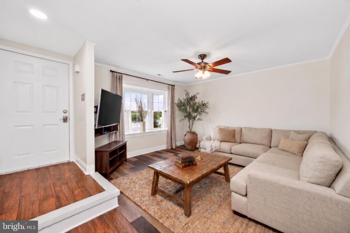 1004 N Glen Dr #1004 Property Photo 12