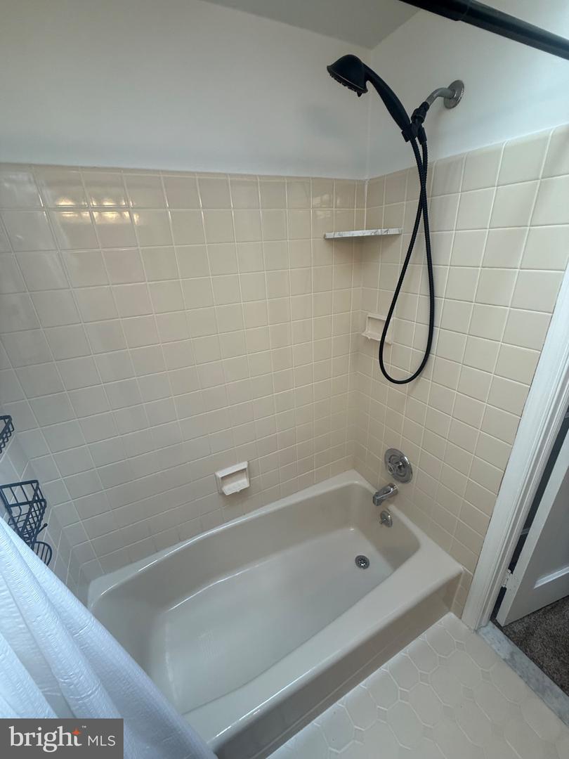 874 Taylor Dr Property Photo 17