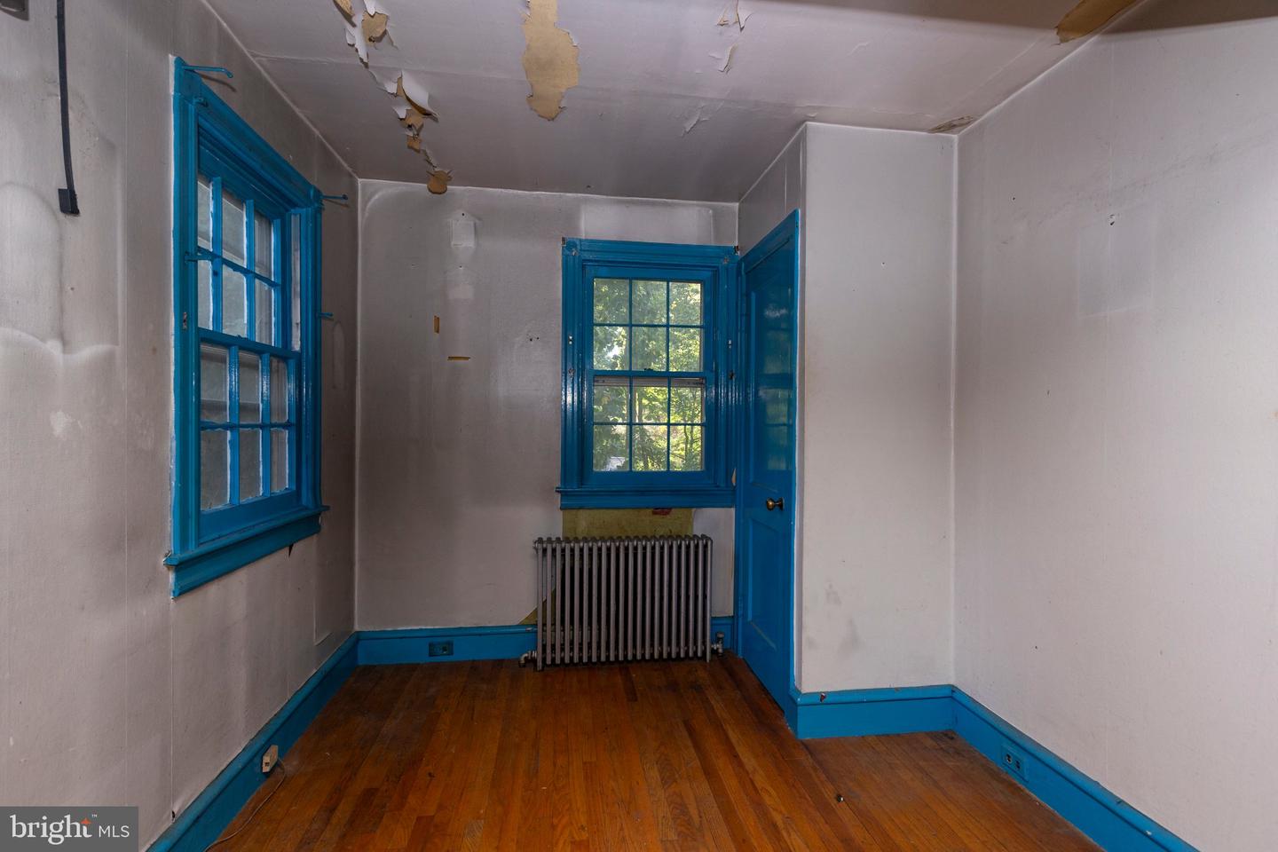 1504 Delmont Ave Property Photo 13