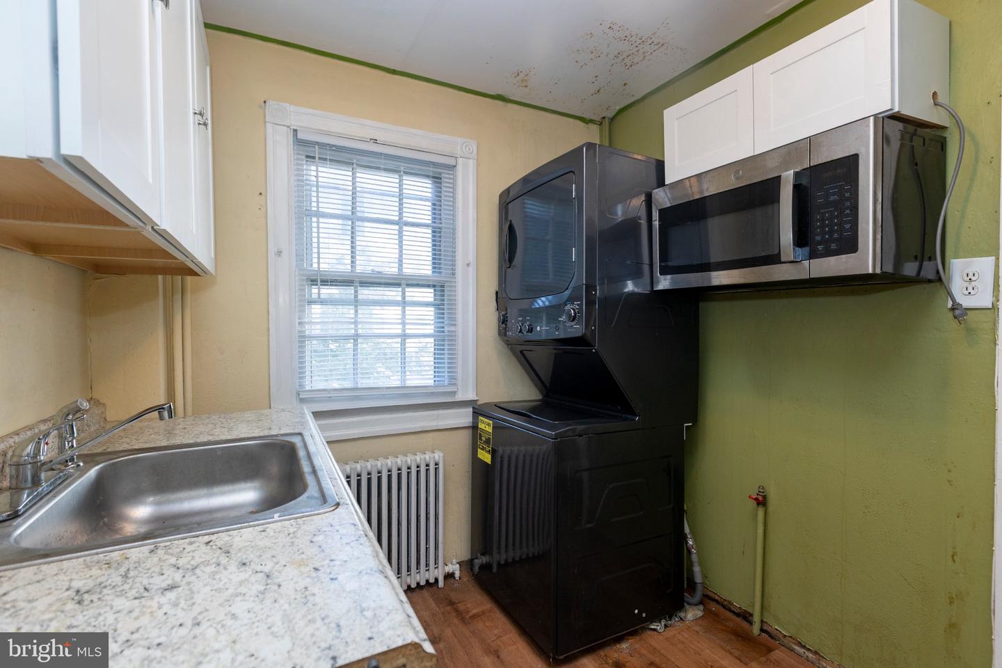 1504 Delmont Ave Property Photo 16
