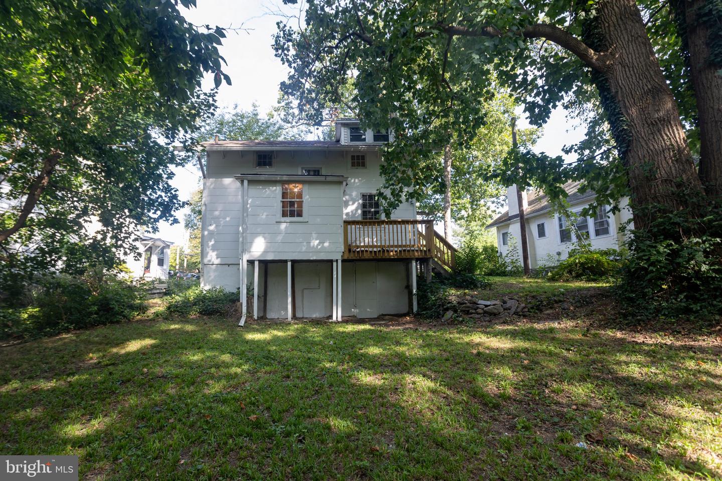 1504 Delmont Ave Property Photo 23
