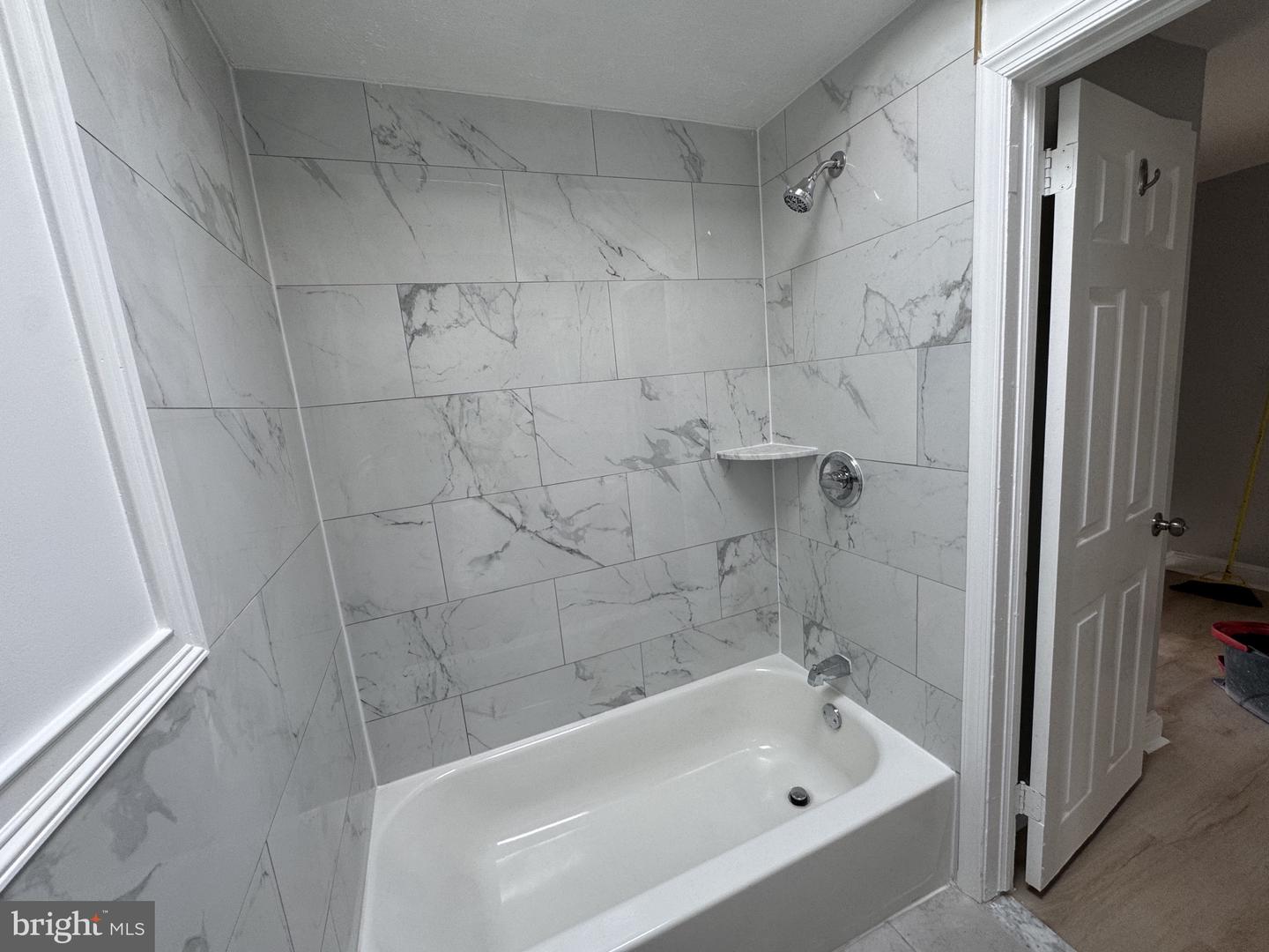 1123 Tremont Dr Property Photo 12