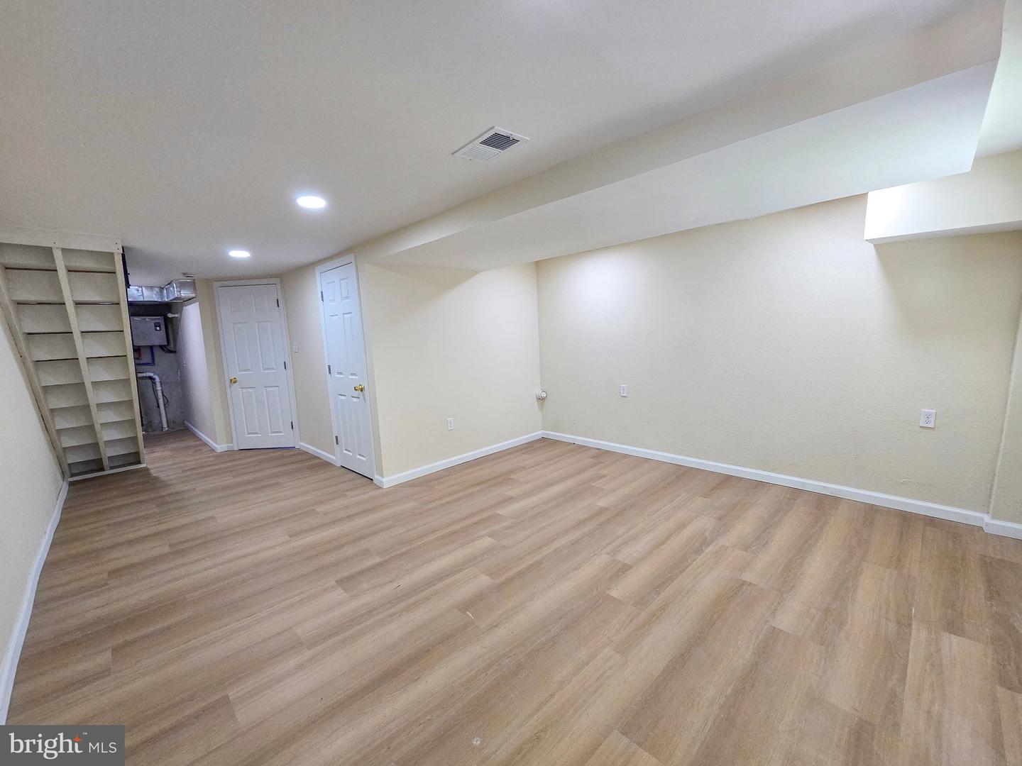 7108 Clover Ln Property Photo 18
