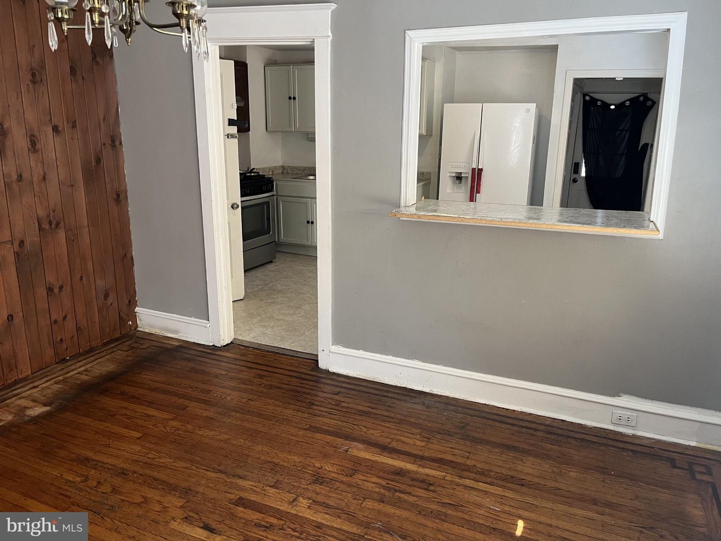 39 Beverly Ave Property Photo 6
