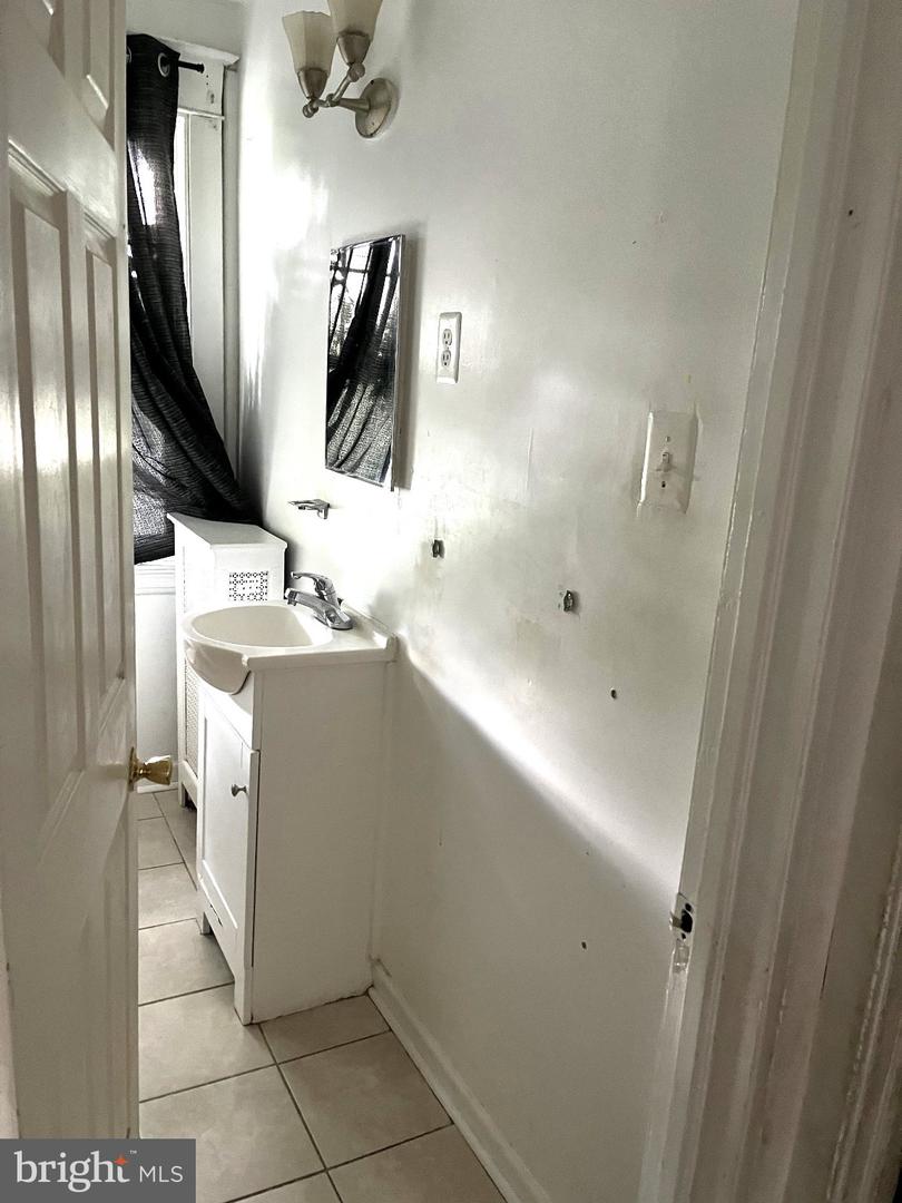 39 Beverly Ave Property Photo 14
