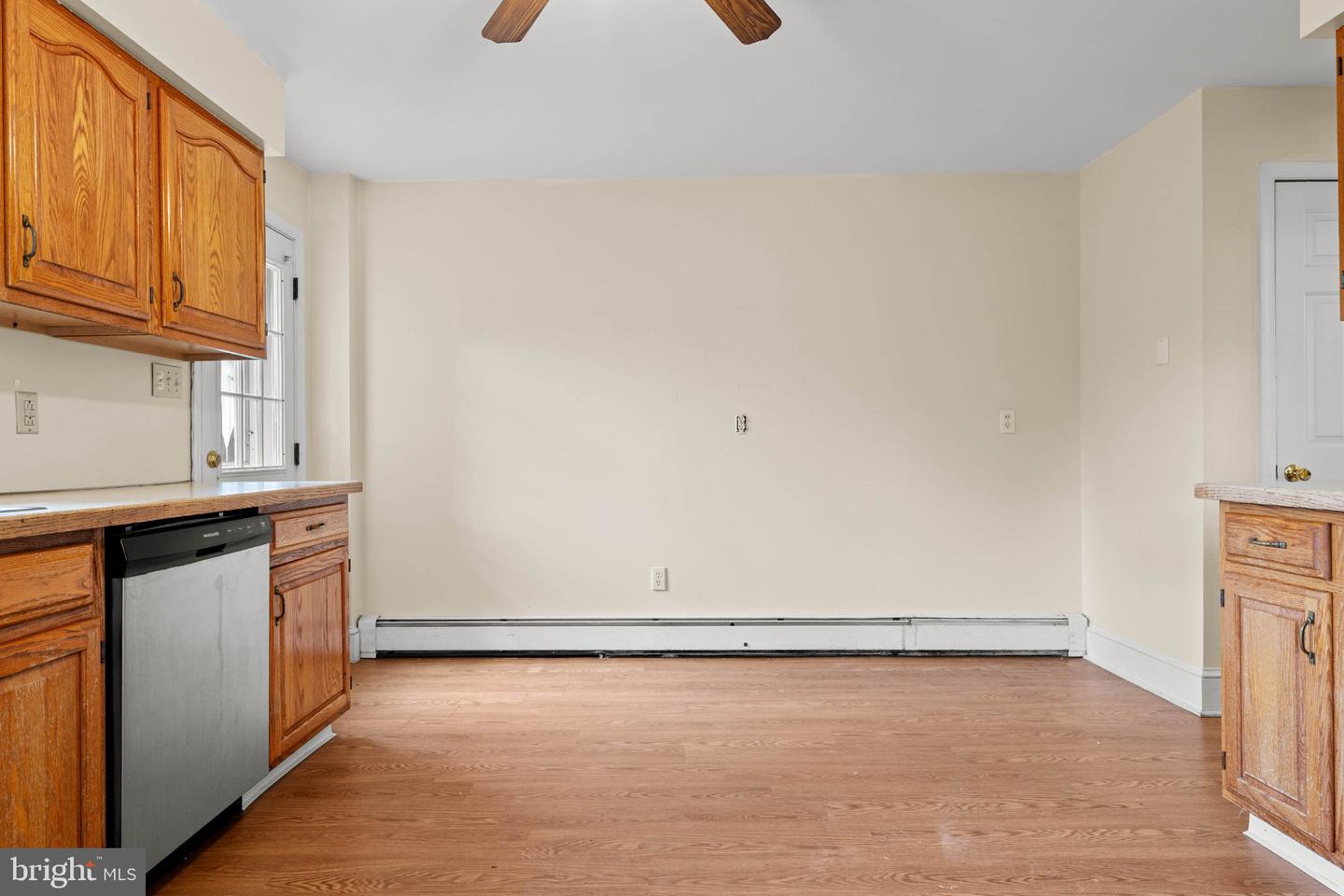 718 E Railroad Ave Property Photo 9