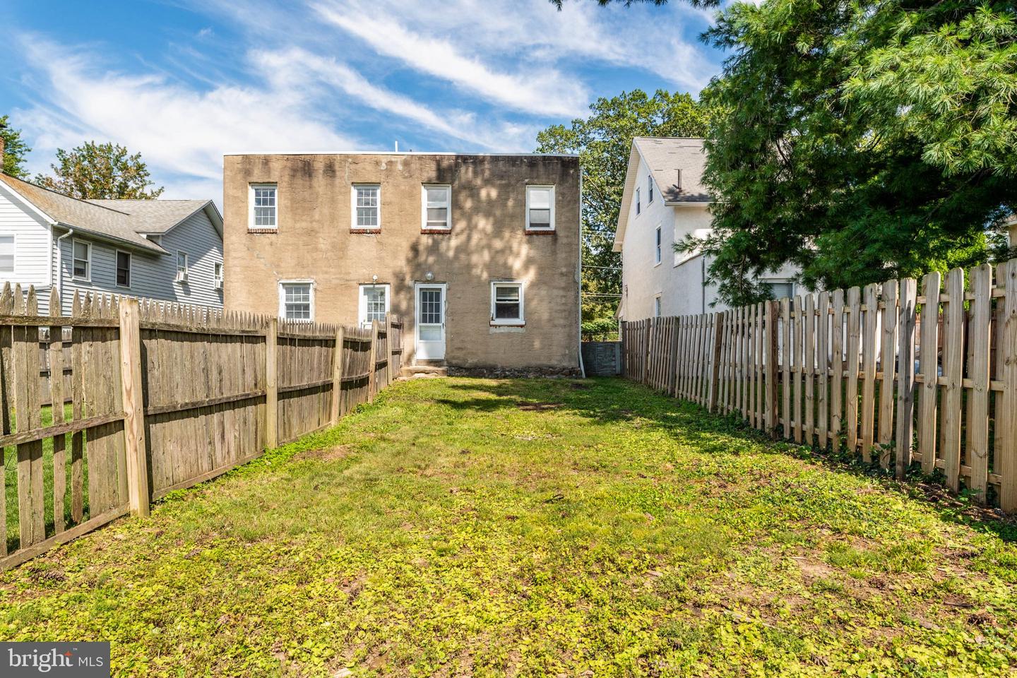 718 E Railroad Ave Property Photo 20